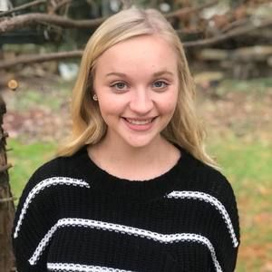 Meet your Posher, Alexandra